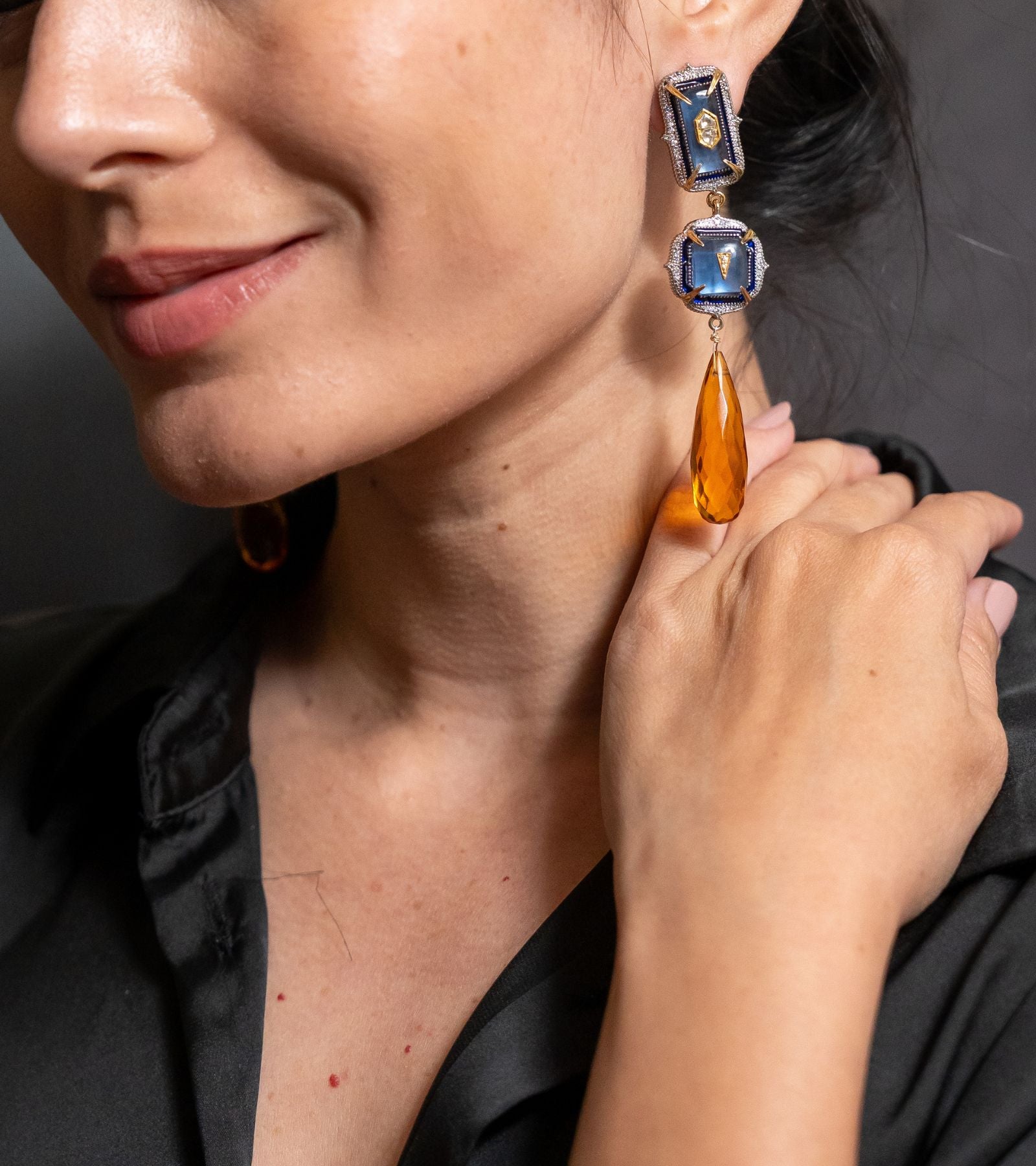 Rumi Earrings | UBAA