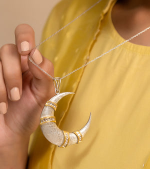 Indian Gold Necklace by UNCUT Jewelry