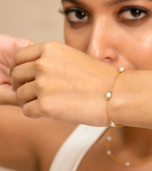 Pearl Bracelets by UNCUT Jewelry