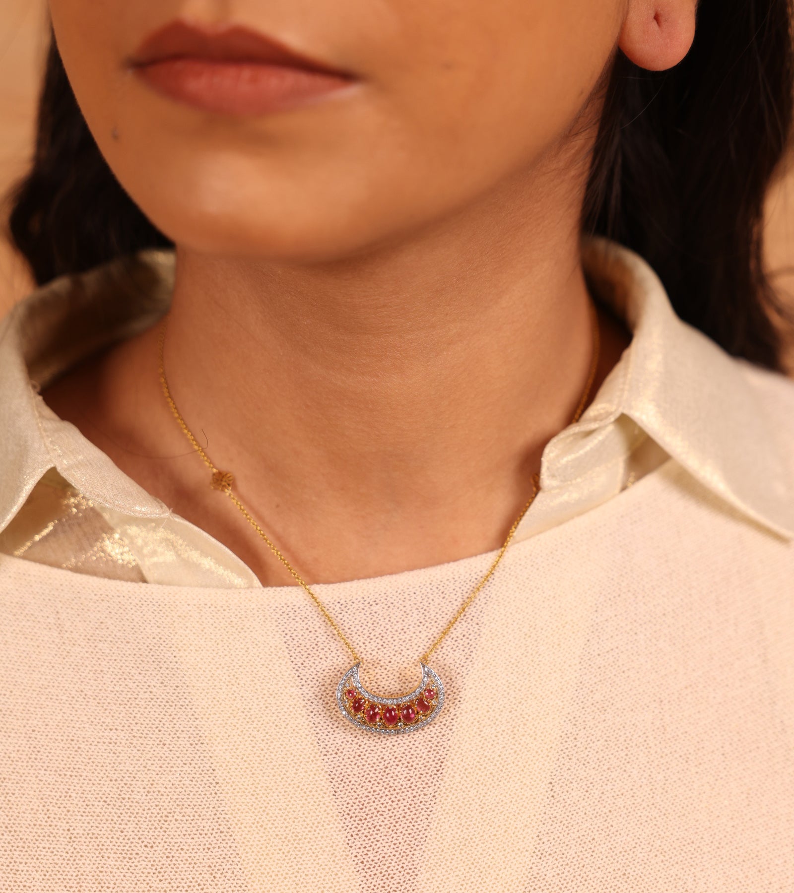 Theia Crescent | Pendant