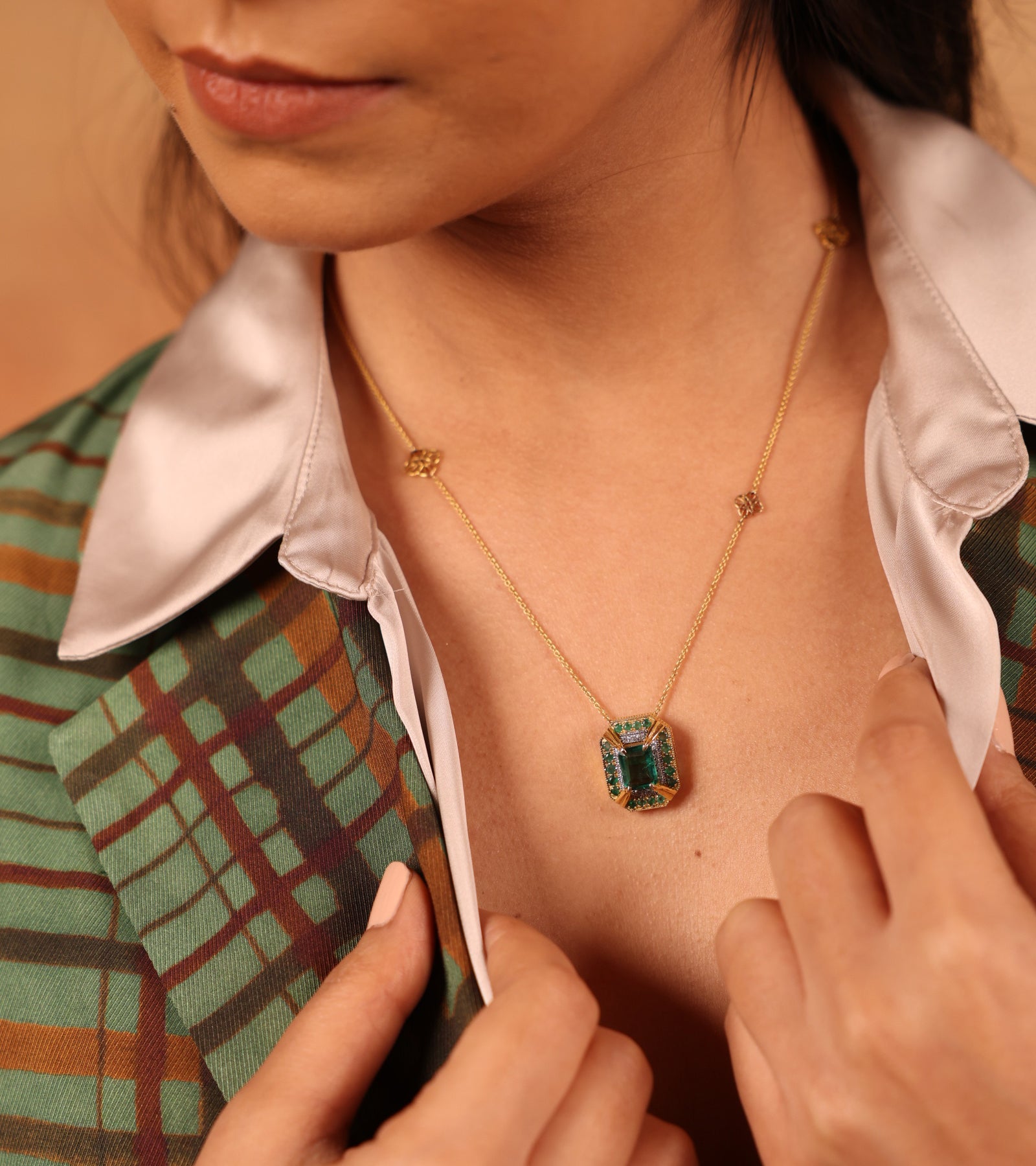 Eos Emerald | Pendant