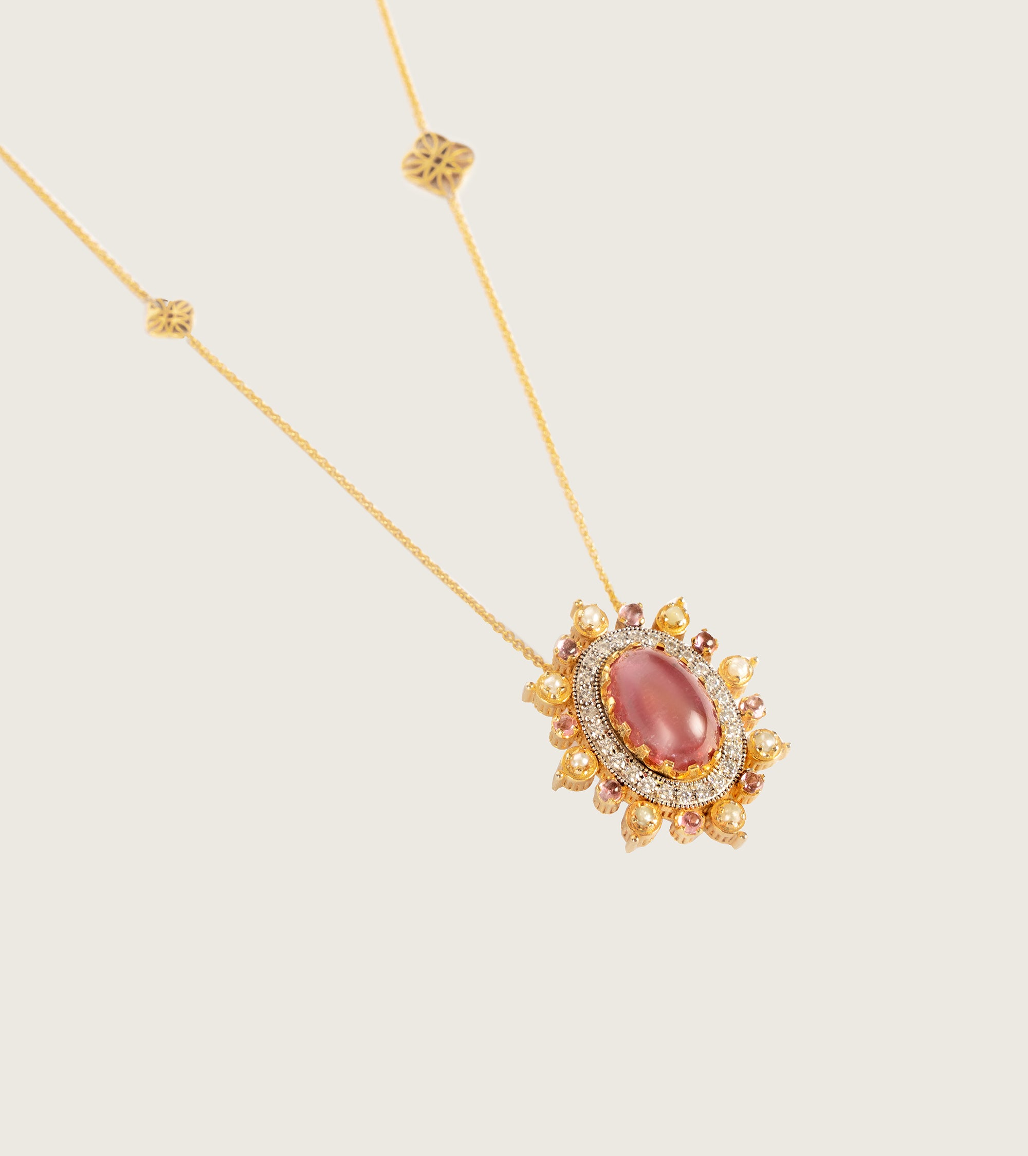 Victorian Pendant | UBAA
