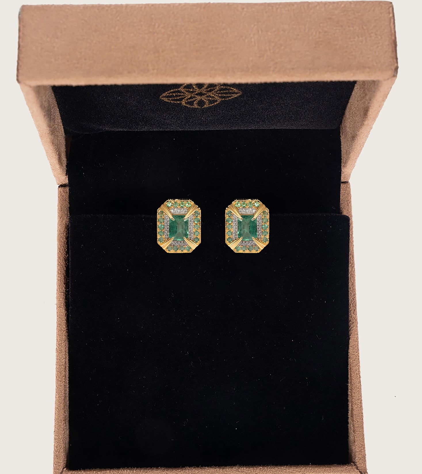 Eos Emerald | Stud Earrings