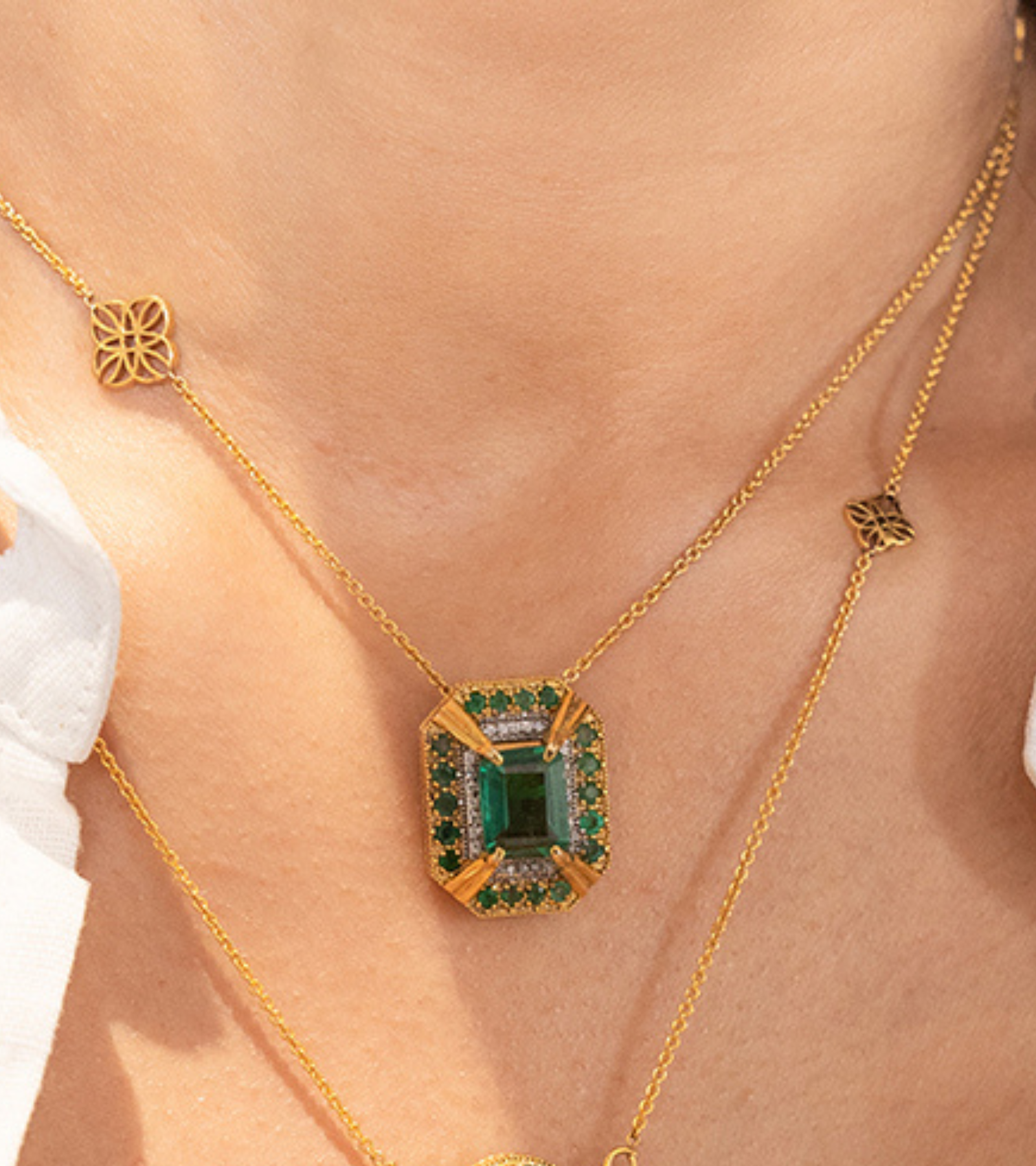 Eos Emerald | Pendant