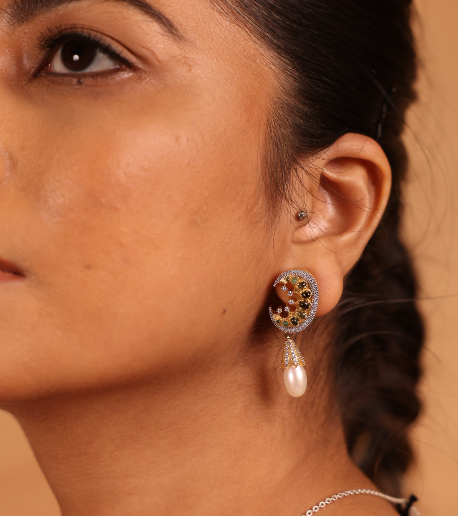 Czarina Diamond Crescent | Earrings