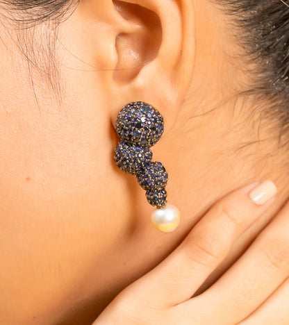 Sapphire Caterpillar | Earrings