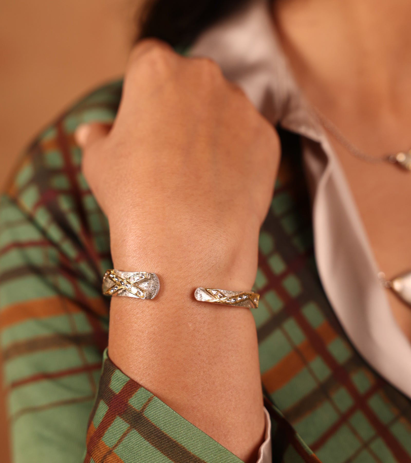 Open Neo Bracelet | UBAA