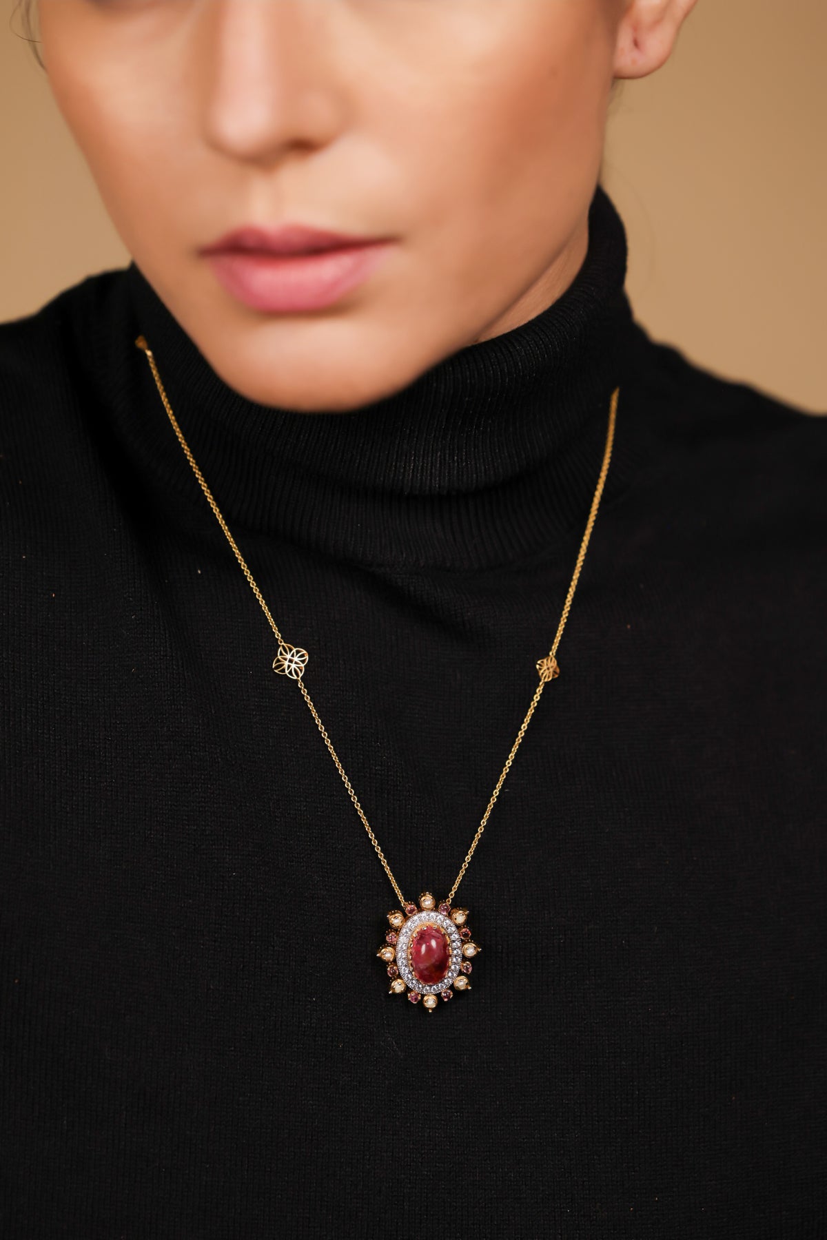 Victorian Pendant | UBAA