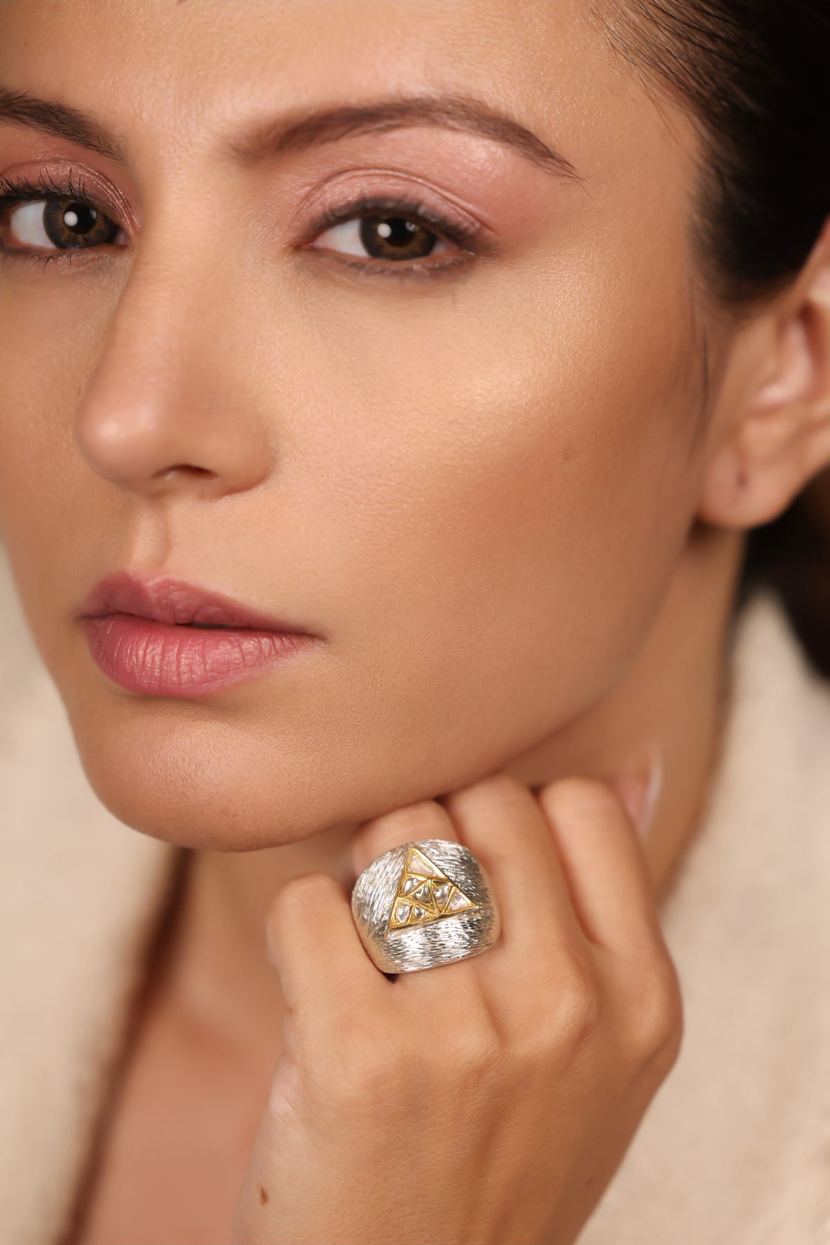 Close-up of the cascading Polki diamond mosaic setting on the Ann Cocktail Ring