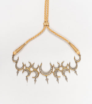 Detail of the delicate Japanese pearls set along the Icra Choker