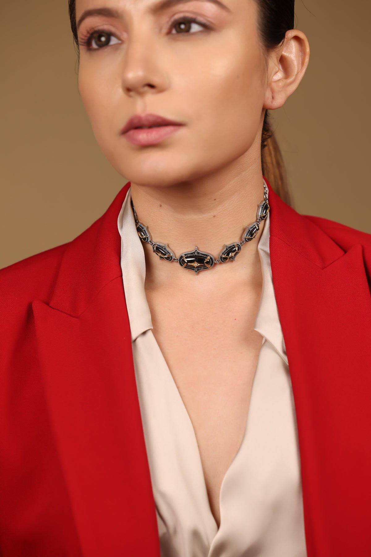 Close-up of the black onyx and diamond detailing on the Jaipur Necklace
