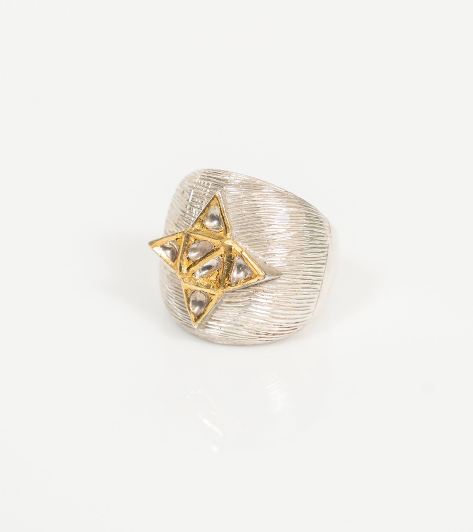 Joy Ring, UNCUT's signature design with natural Polki diamonds set in 22K Kundan gold