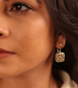 Close-up of the Polki diamond setting on the Lux Hoops