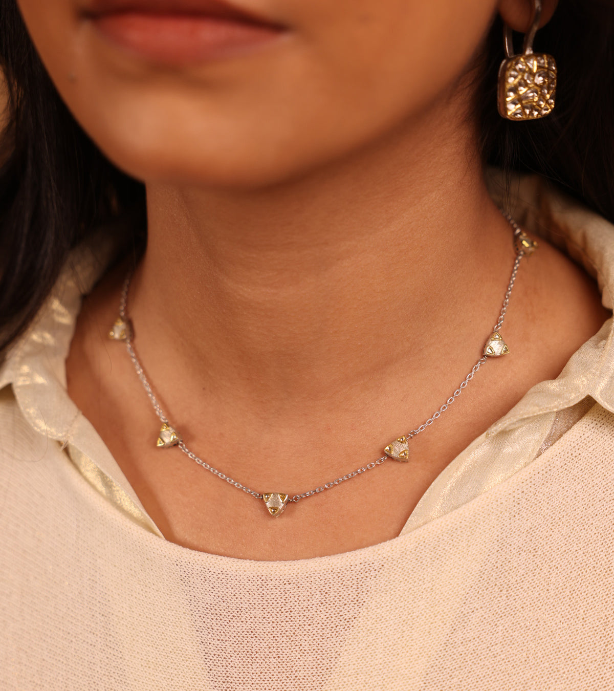 Zee Necklace worn solo for everyday minimal elegance