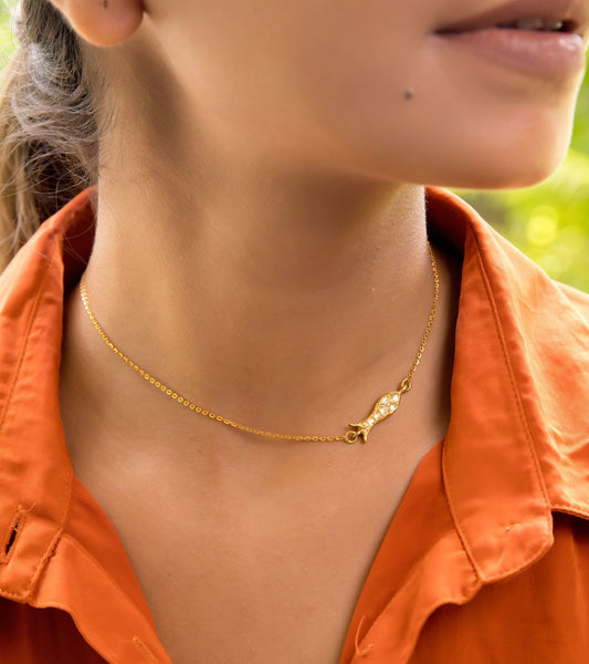 The Delicate Fish Polki Necklace in Gold